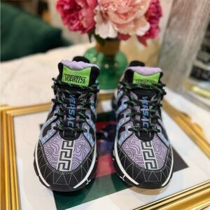 Versace TriGreca Sneakers